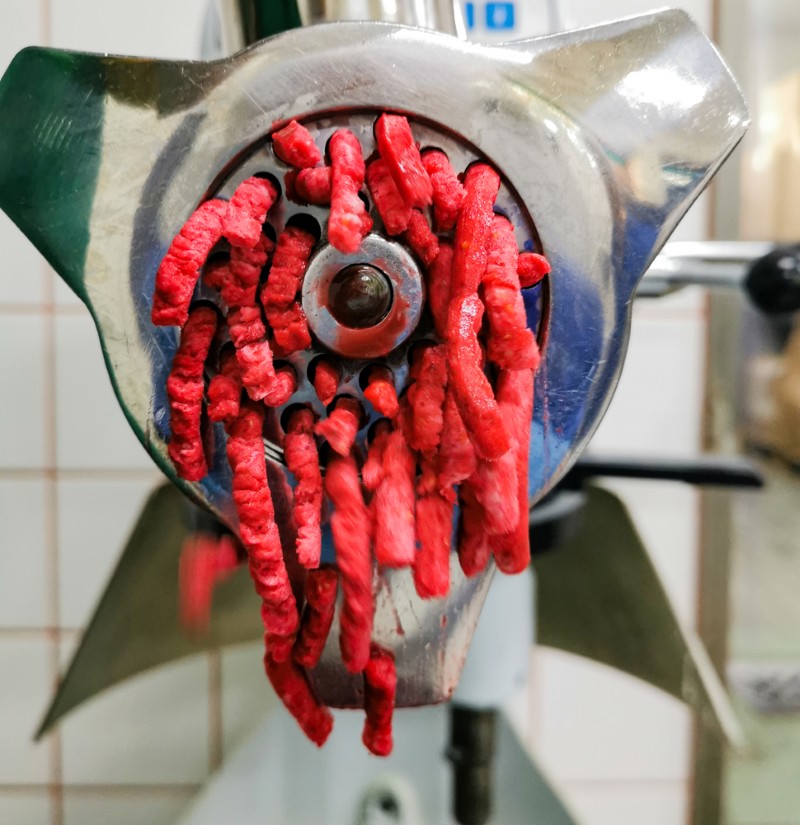 Meat mincer